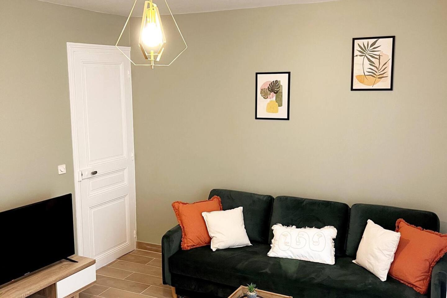 Le Raincy Appartement 2 Pieces Au Raincy Proche De Paris מראה חיצוני תמונה