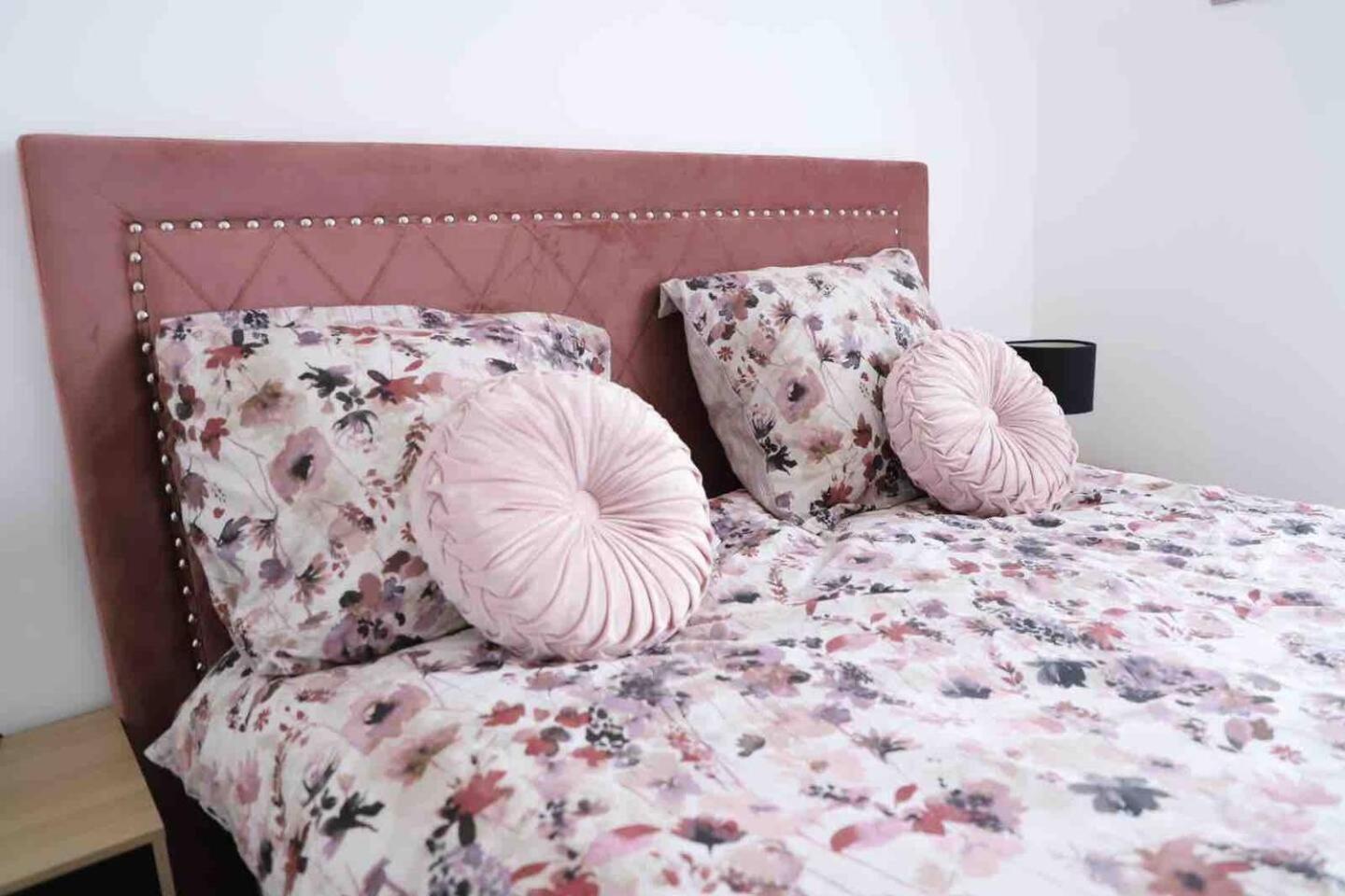 Le Raincy Appartement 2 Pieces Au Raincy Proche De Paris מראה חיצוני תמונה